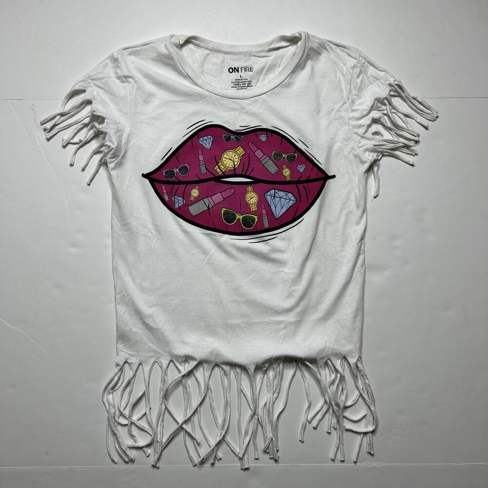 OnFire White T-Shirt Graphic Lips Women Size Large